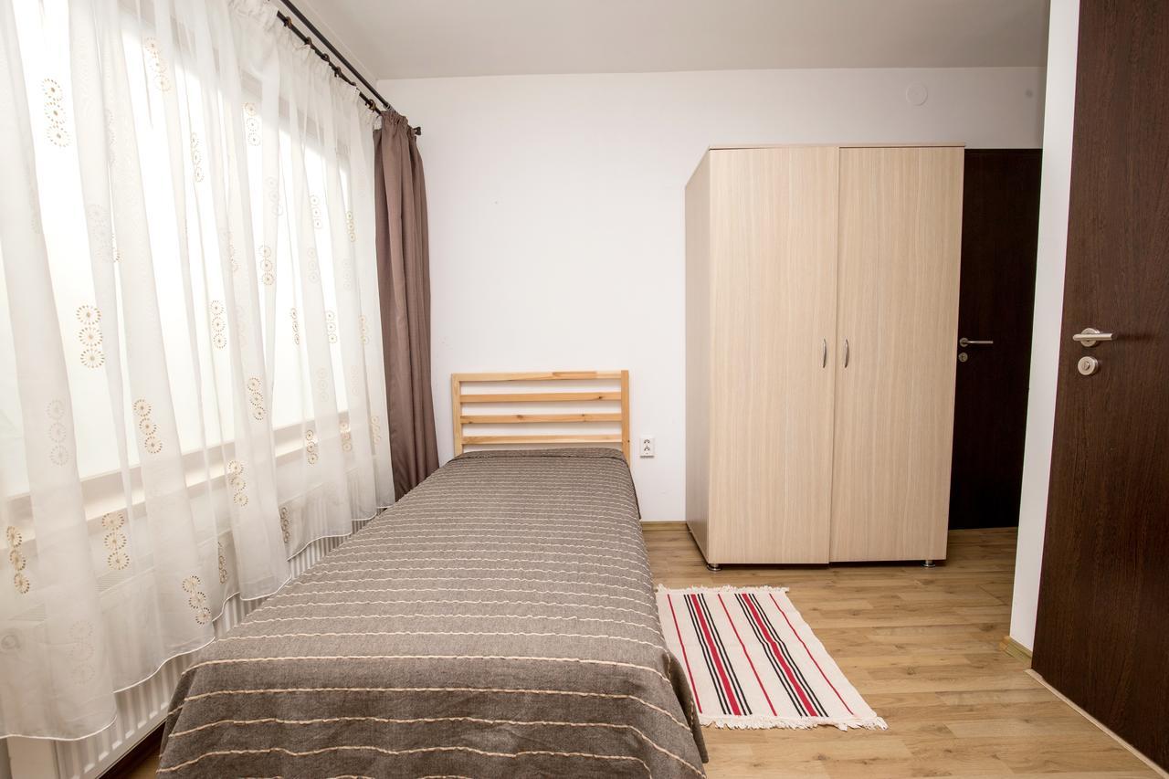 בוקרשט Vatra Accommodation מראה חיצוני תמונה